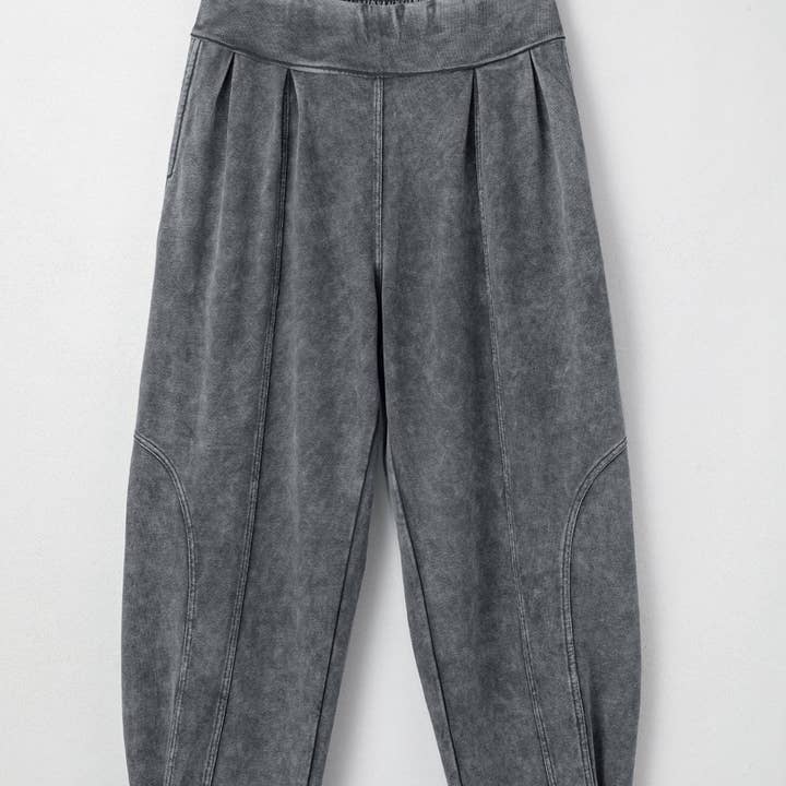 Mineral Wash Pleated High Waist Jogger Pants and other Purchase Wholesale jogger para mujer. Free Returns & Net 60 Terms on Faire trending on Faire.