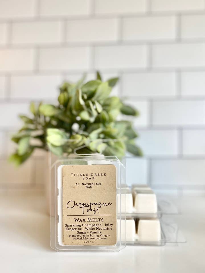 Champagne Toast Wax Melt per la vendita all'ingrosso da parte di Tickle Creek Soap