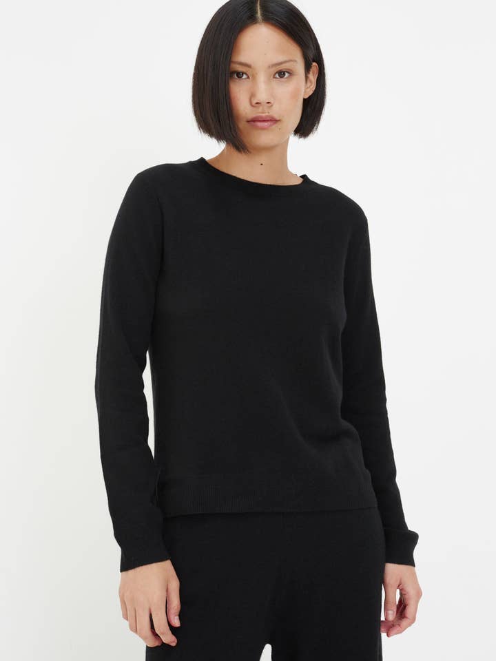 Black Cashmere Crew Sweater for wholesale by Chinti & Parker