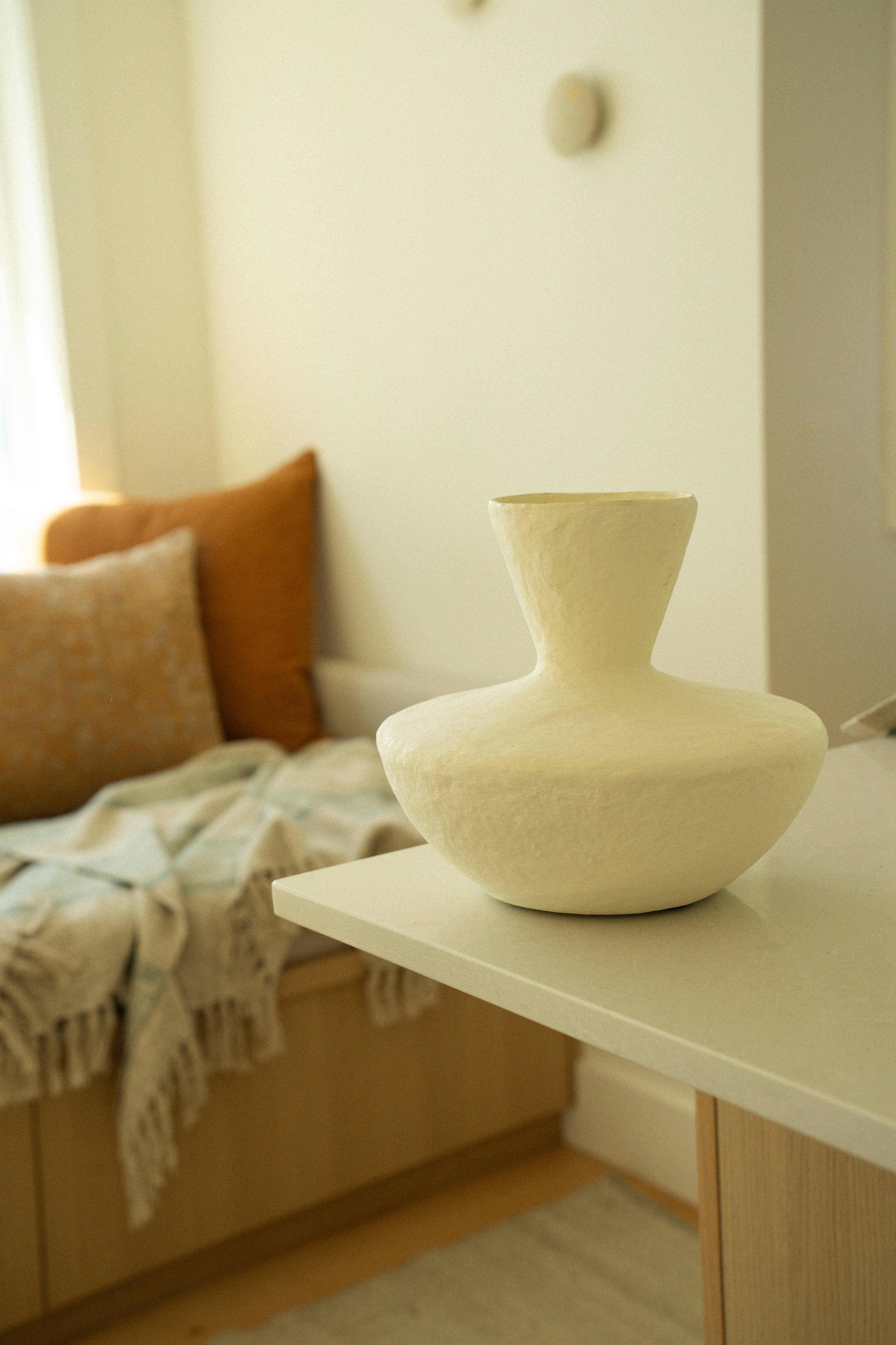 Indaba Trading - Wholesale Vase - Selene Paper Mache Vase2