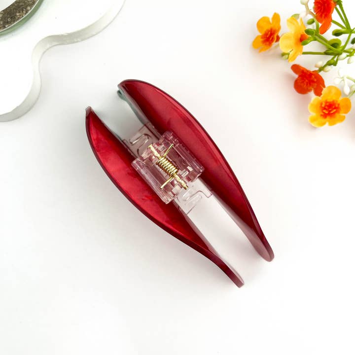 Red πΆοΈ Sweet & Spicy Pepper Hair Claw β Fun Acetate Clip for wholesale on Faire3