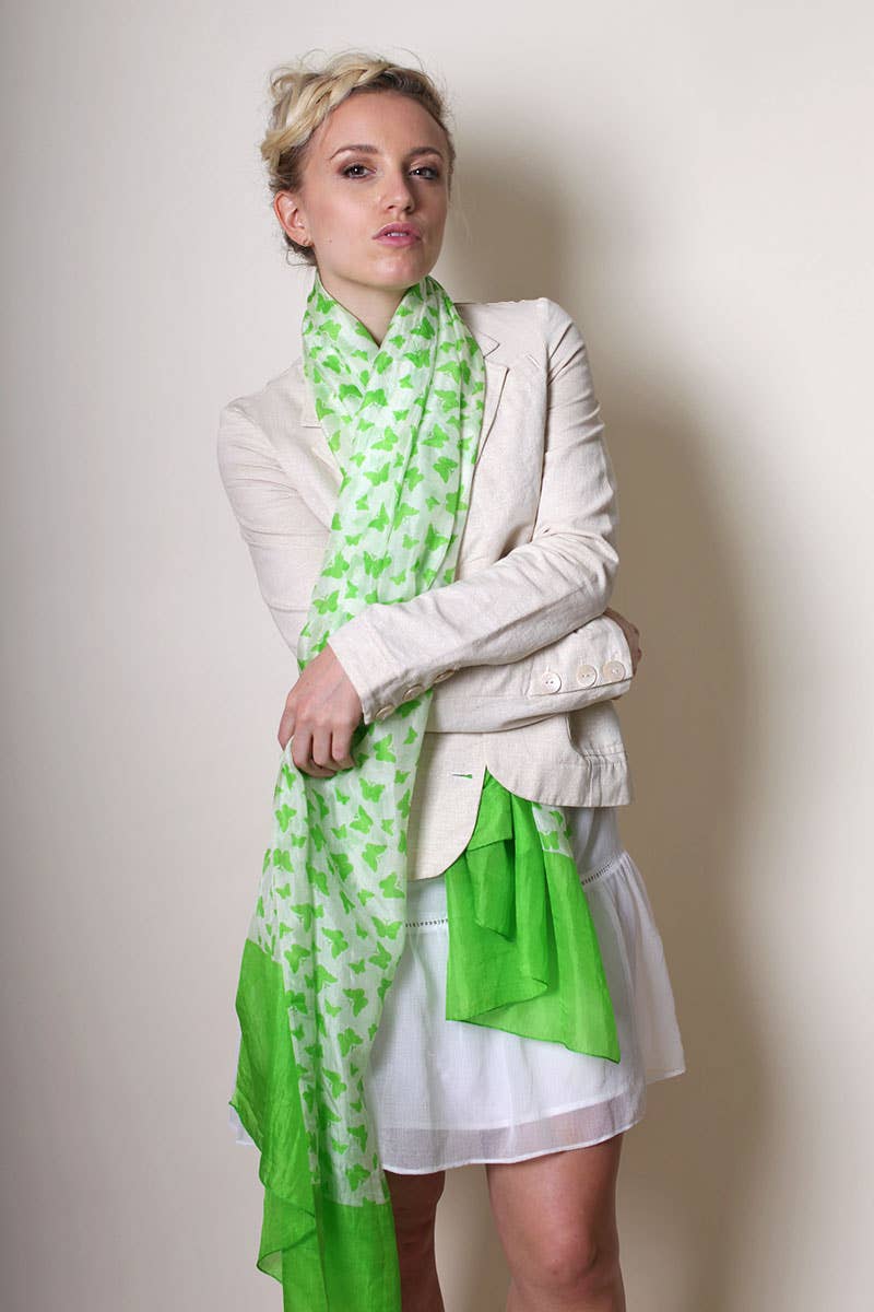 Viverano Organics - Venta al por mayor Bufanda - Mujer - Bufanda de seda de gran tamaño, verde lima, diseño de mariposa6
