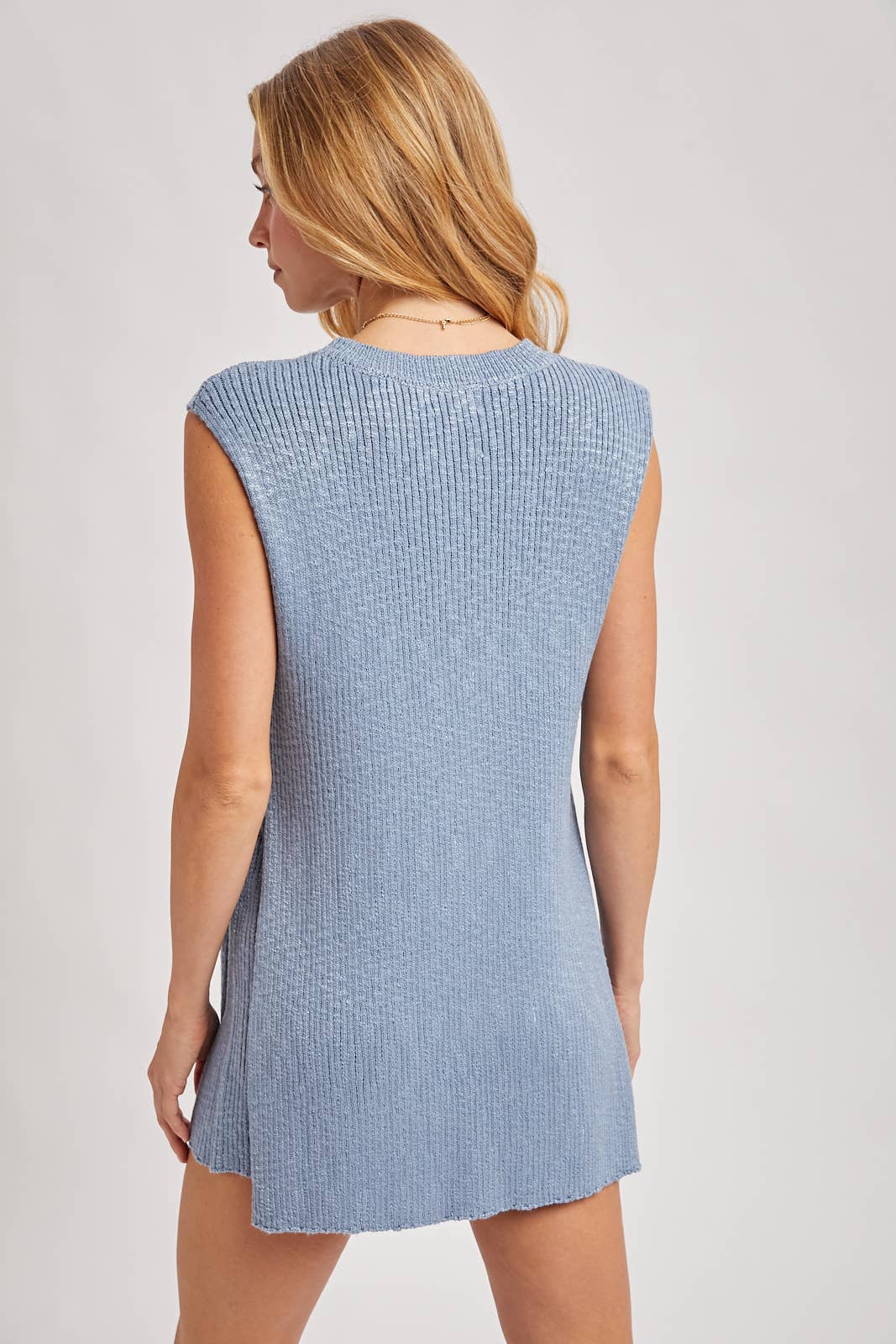 Bluivy - Wholesale Lounge Set - Women's - SLEEVELESS SIDE SLIT & SHORT KNIT SWEATER SET26