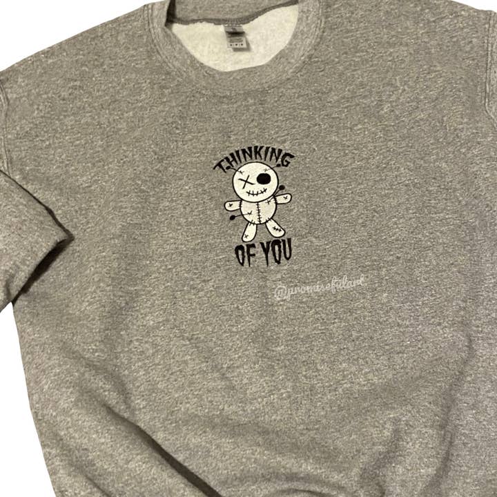 poupée vaudou brodée à col rond, Cajun Valentines Crew pour la vente par Promiseful Art