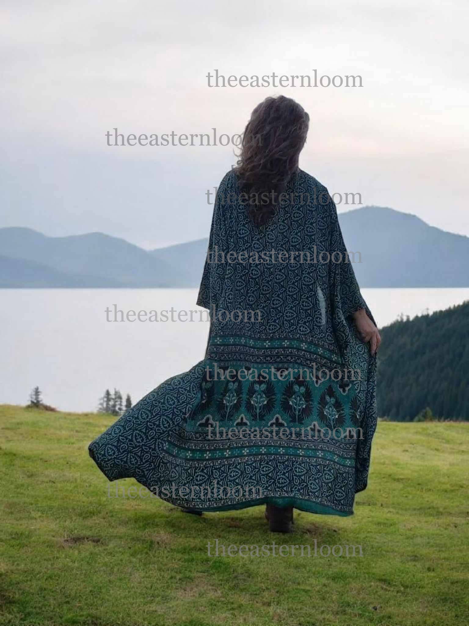 The Eastern Loom - Wholesale Kimono - Women's - Silk Soft Kimono | Upcycle Luxury Robe - One Size | Lot of 52