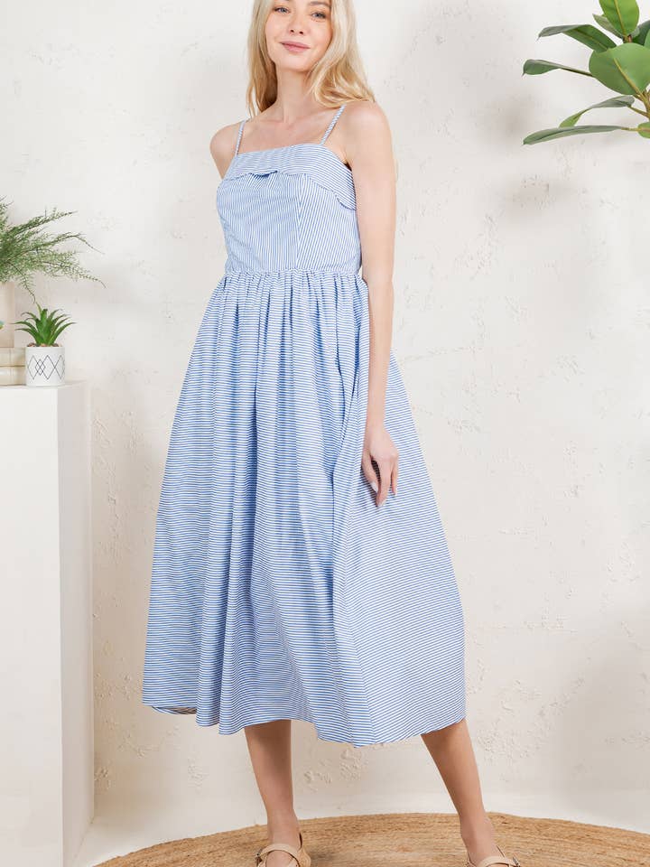 Robe Midi à Rayures Seersucker avec Ourlet Festonné pour la vente par Reminiscence