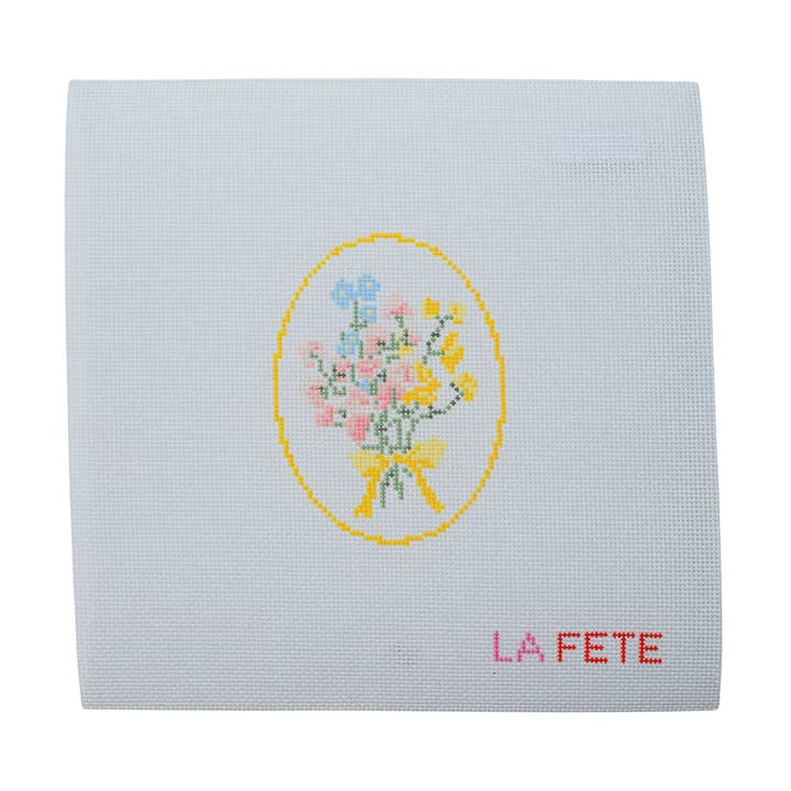 Camée floral de printemps toile de tapisserie peinte à la main pour la vente par La Fete Needlepoint