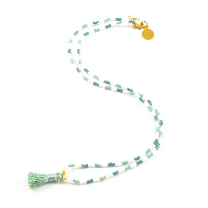 Motif jardin secret avec mini pompon concombre pour la vente par Nica Life