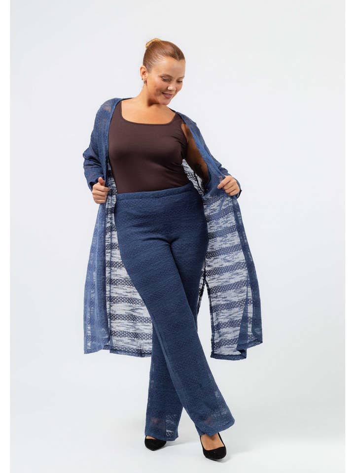 252028 - Set i slät stickning Höst Vinter Kollektion Stora Storlekar för wholesale av Teresa Cardoso Oliveira