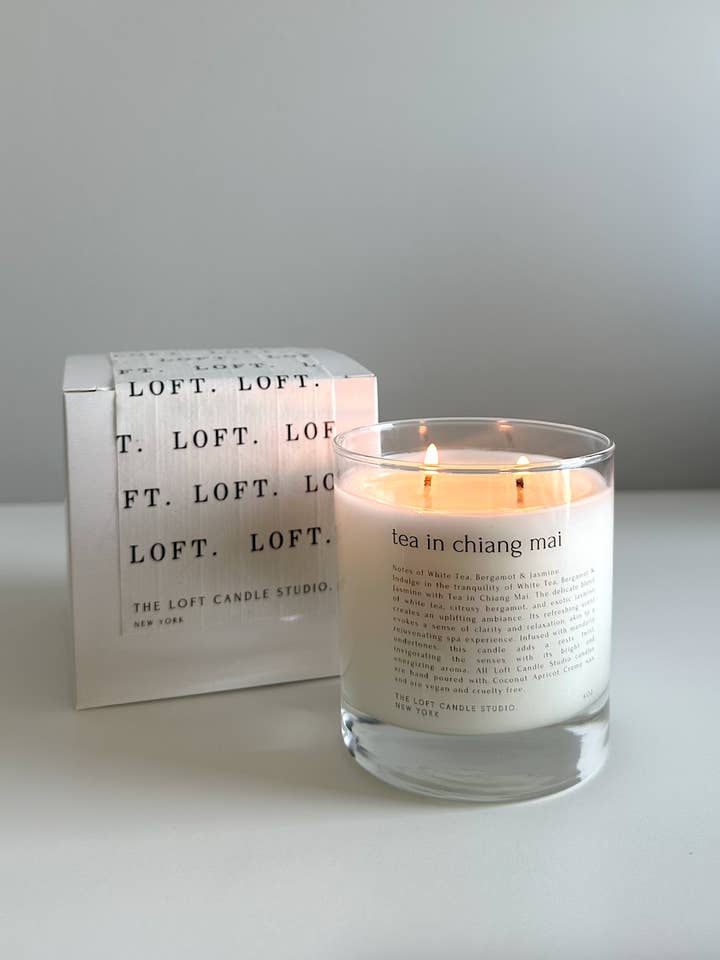 White Tea and Bergamot 8oz Natural Scented Glass Candle for wholesale by The Loft Candle Studio