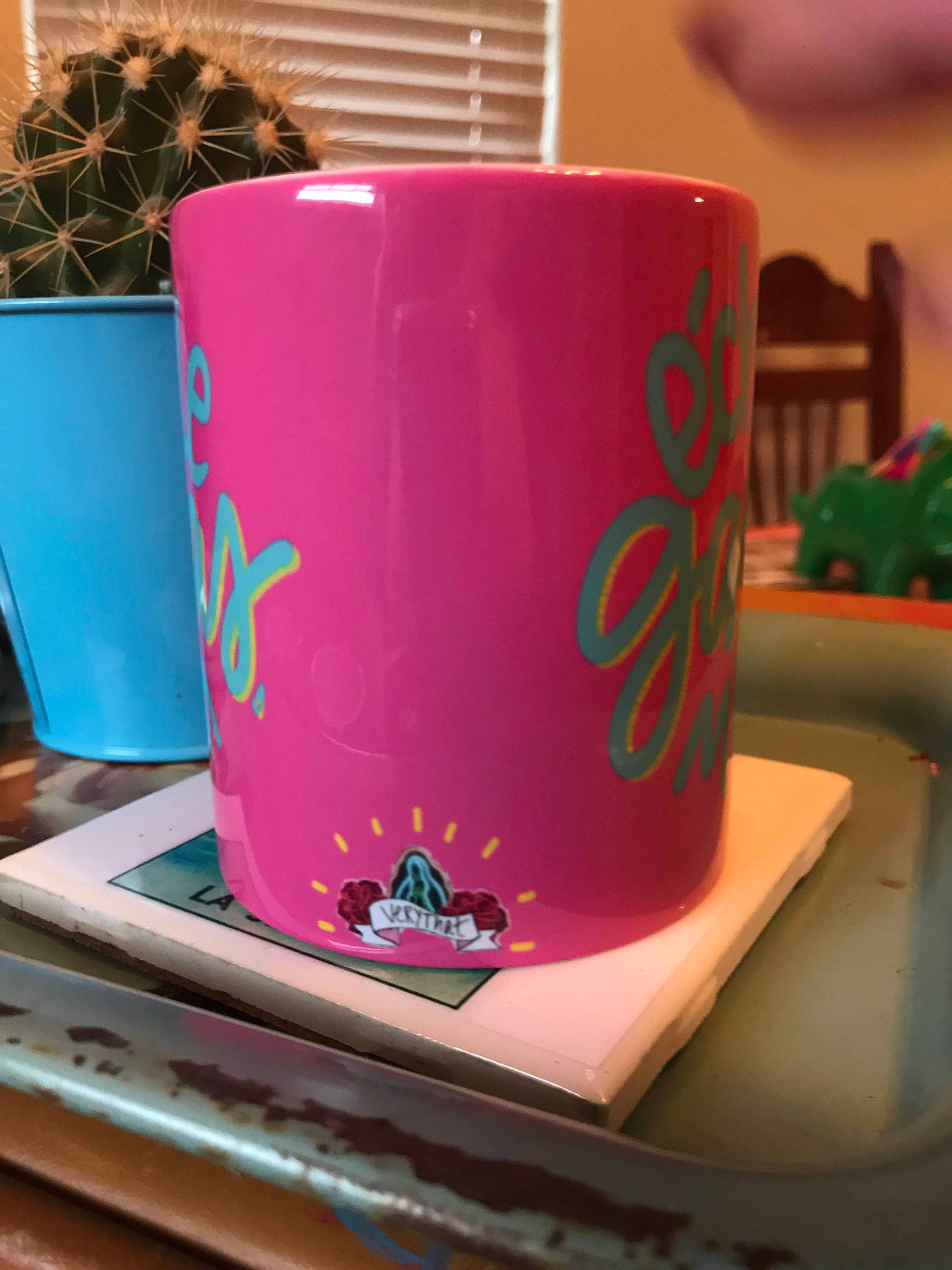 Very That - Vendita all'ingrosso  - Tazza Echale Ganas in ROSA! di Very That | Tazza a Colori | Chingona1