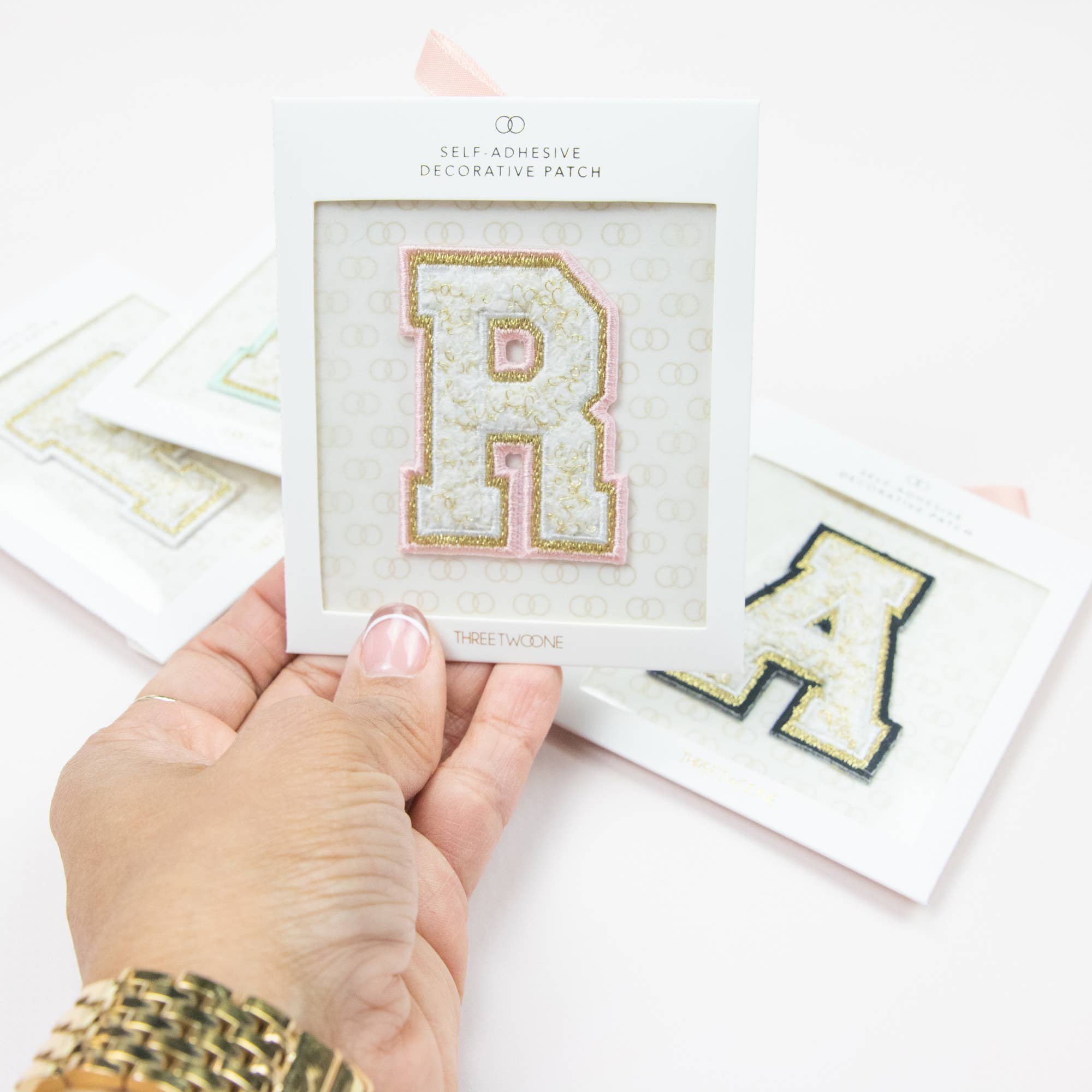 ThreeTwoOne - Wholesale Patch - Chenille Adhesive Letter Patch - Complete Alphabet Set1