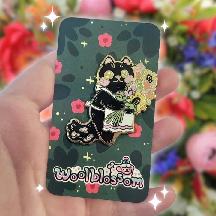 Woolblossom - Wholesale Lapel Pin/Button - Flower Shop Cat ~ Enamel Pin