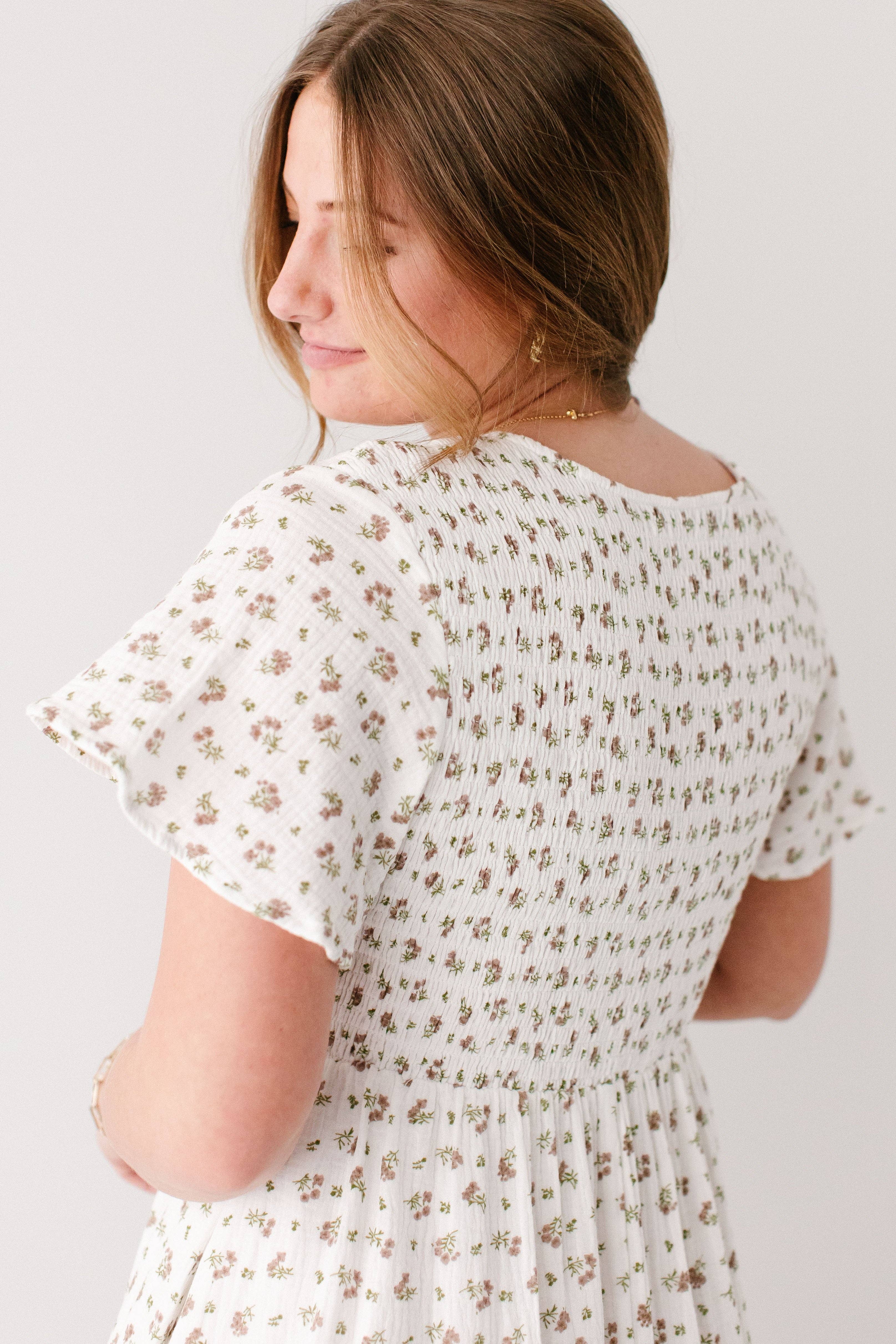 White 'Lynette' Smocked Bodice Floral Midi Dress for wholesale on Faire3