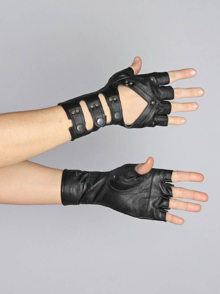 Five and Diamond Minaret Gloves - leather for wholesale by Five and Diamond