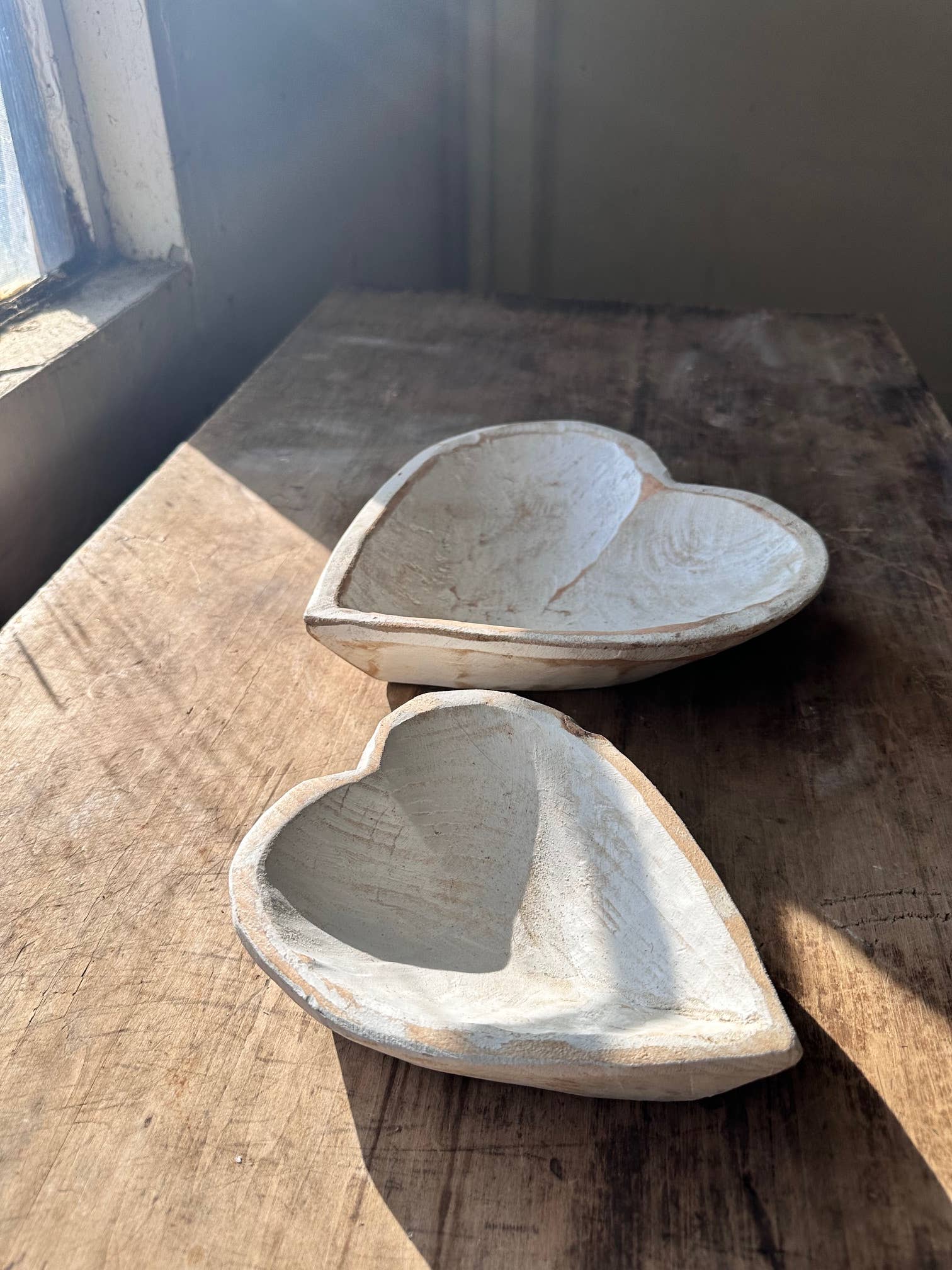 The Global Swap Shop – wholesale Dekorativ tallrik/fat/skål – Hjärtformad skål i trä5