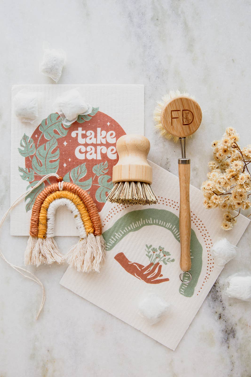 FD Market - Wholesale Cleaning Brush - Long Handle Dish Brush1