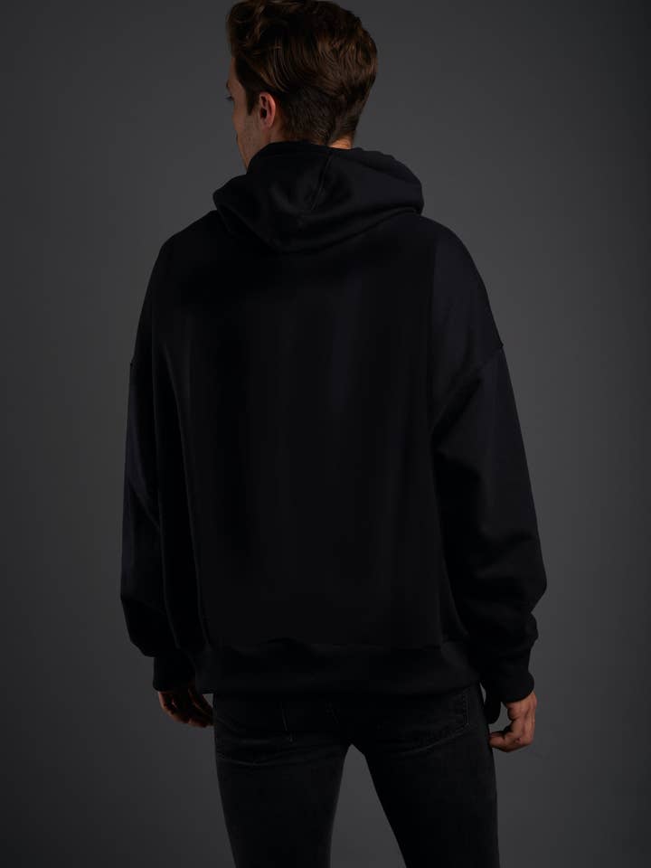 Felpe nere YG Classic per la vendita all'ingrosso da parte di Young God