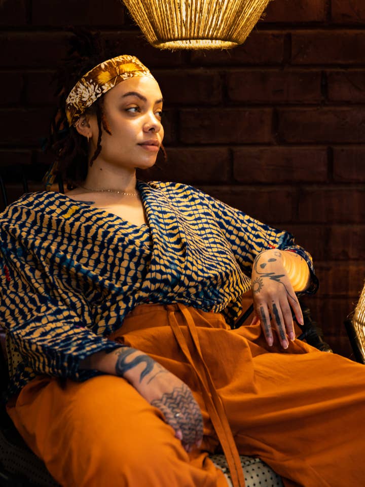 mikono.africa UG - Wholesale Kimono - Women's - Kimono for traveling, bathing, partying and your date 'Muziki'5