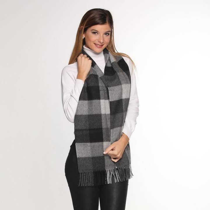 LUXUS 100% REINER PERUANISCHER BABY ALPAKA WOLLE SCHAL für den Großhandel von Evelyn Brooks