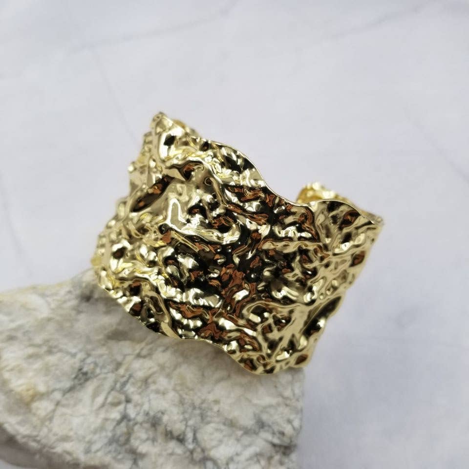 The Pretty Jewellery – Großhandel Manschettenarmband – Gehämmerte Manschettenarmband - Gold oder Silber0