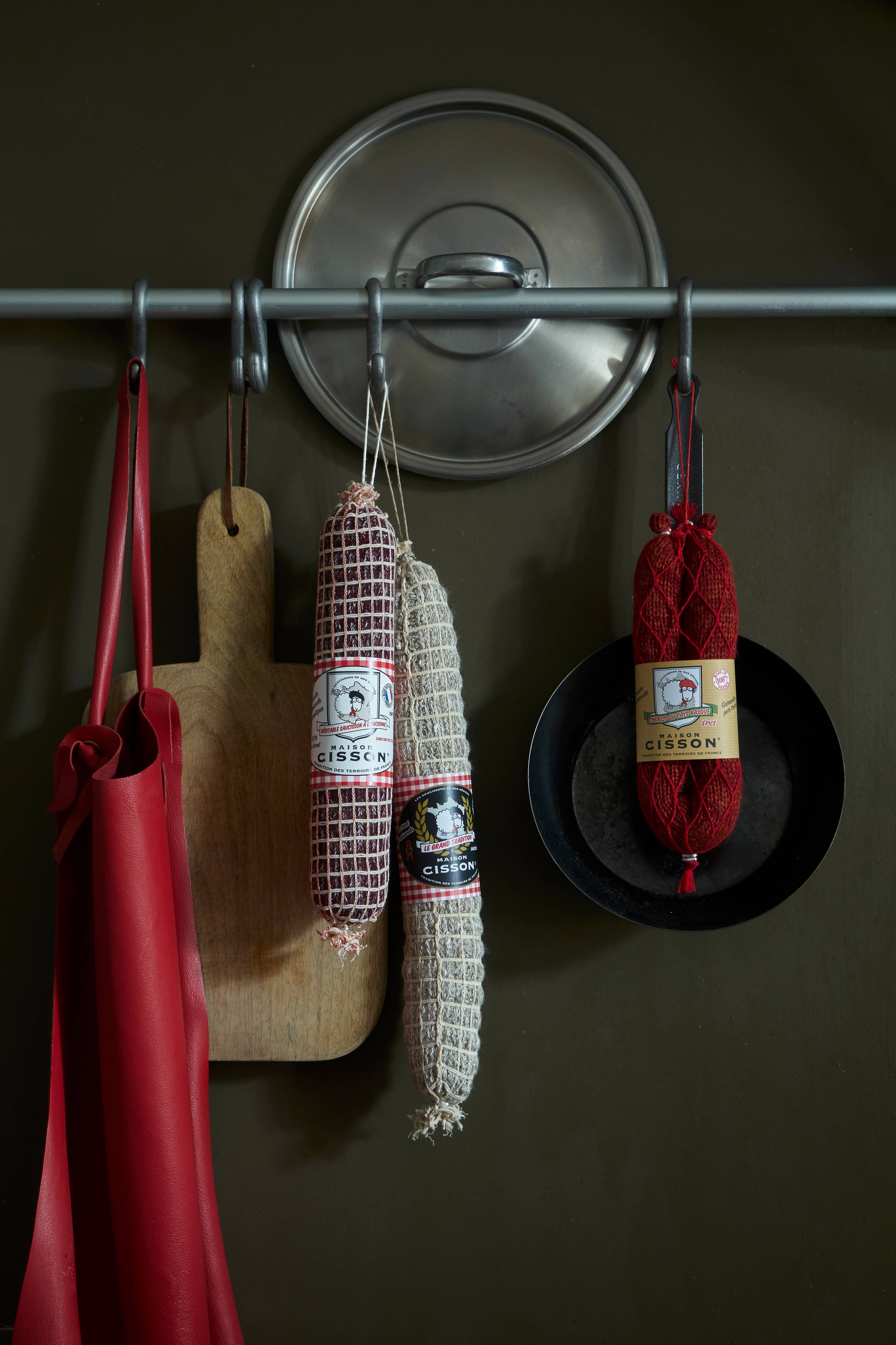 MAISON CISSON pour FAIRE PART AND CO - Venta al por mayor Artículo decorativo de mesa - «Chorizo dulce del País Vasco» tejido2