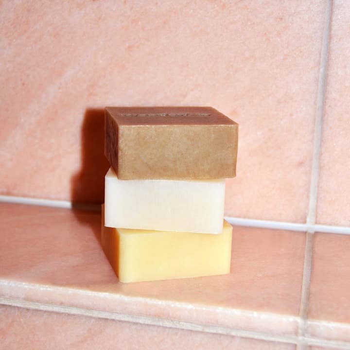 Wonderbar - Wholesale Bar Soap - Healing Clay & Lemongrass Soap3