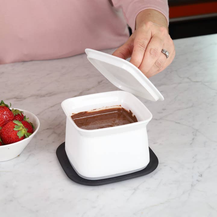 THAT Inventions - Wholesale Dip - HeatTHAT! 1-Hour Heated Tableware8