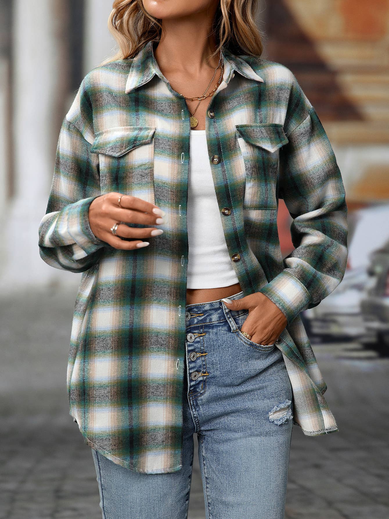 FULL TIME PURCHASE - Wholesale Button Down Shirt - Women's - Plaid Print Chest Pockets Buttoned Shirt7