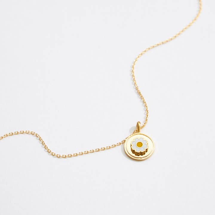 Gold Dipped Daisy Coin Pendant Necklace for wholesale by Frem