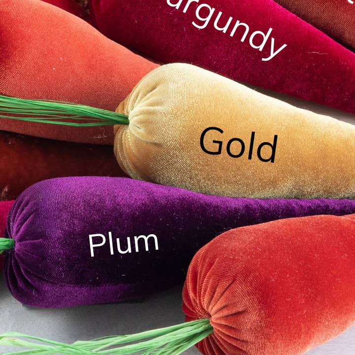Your Heart's Content – wholesale Decorative tabletop object – Velvet Carrots, Harvest Lush Colors, Unique Wall Hanging4