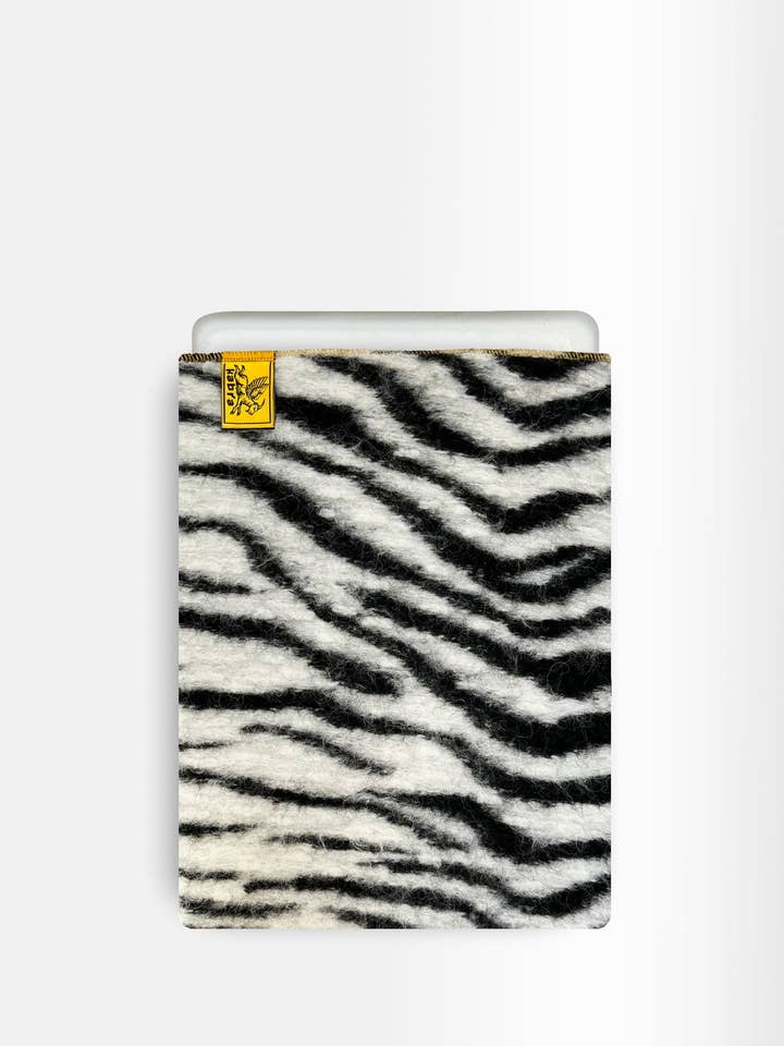 Capa Le Blanc por atacado de Kabra Barcelona