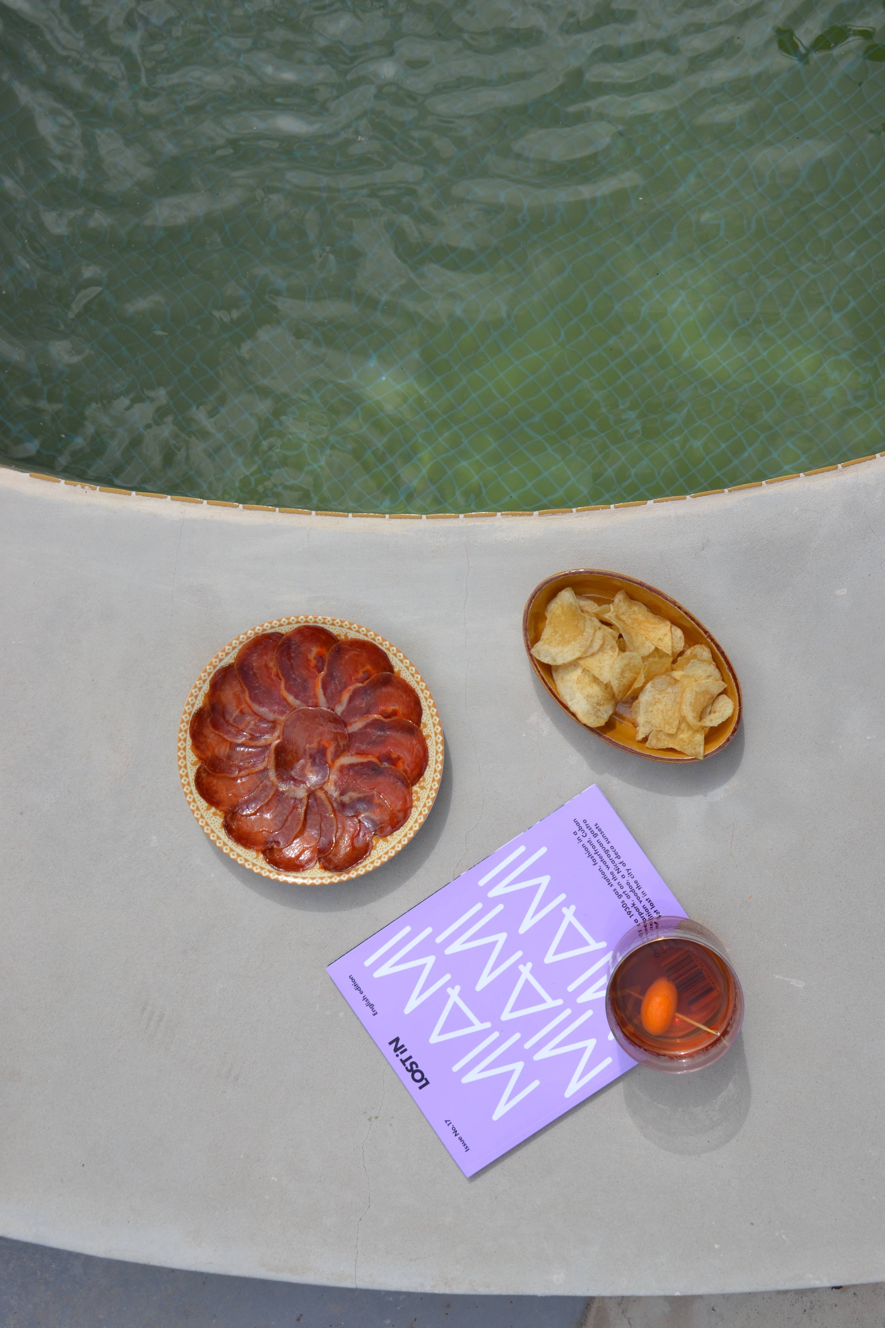 LOLO - Wholesale Pork - 100% Iberian Acorn-Fed Loin - Sliced - 80g - With Case1