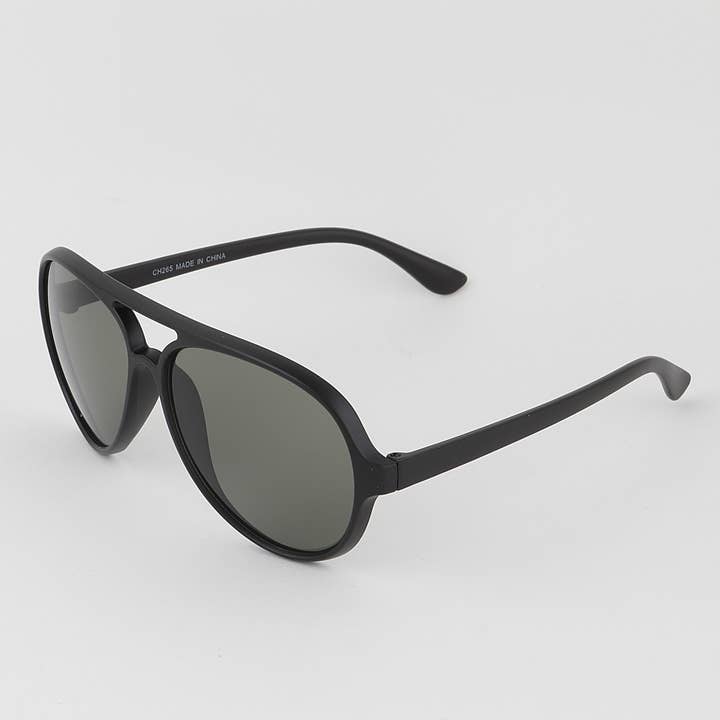 Mix Color Tinted Round Aviator Sunglasses for wholesale on Faire