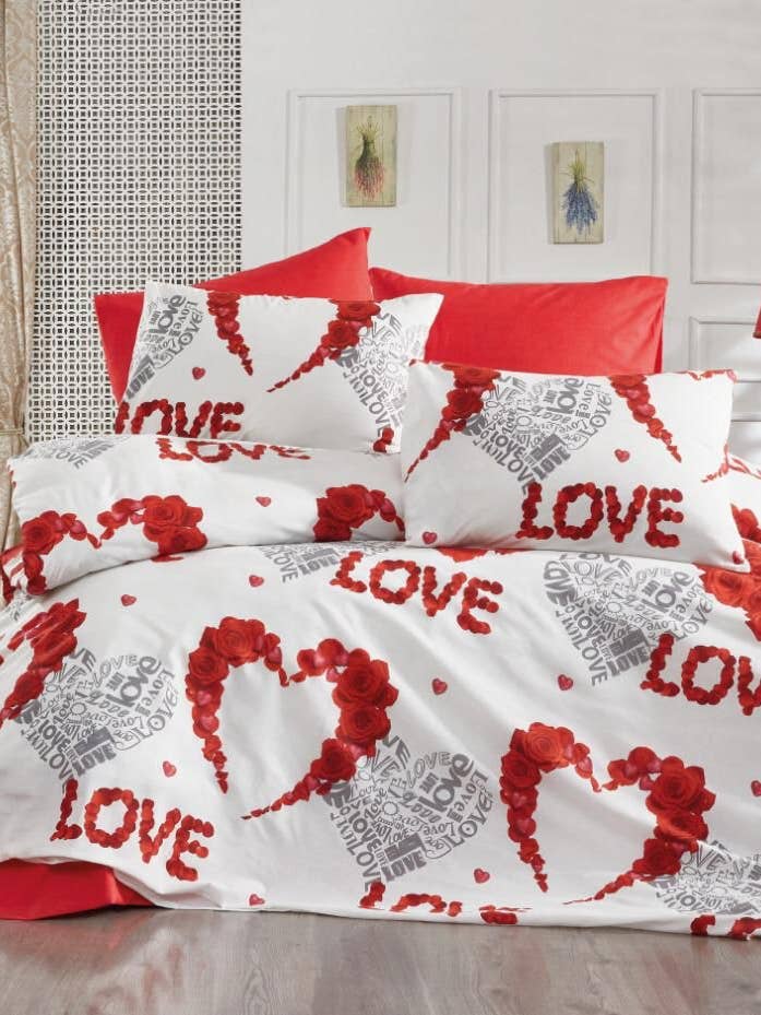 Parure de lit 4 pièces Love pour la vente par SannasDecor