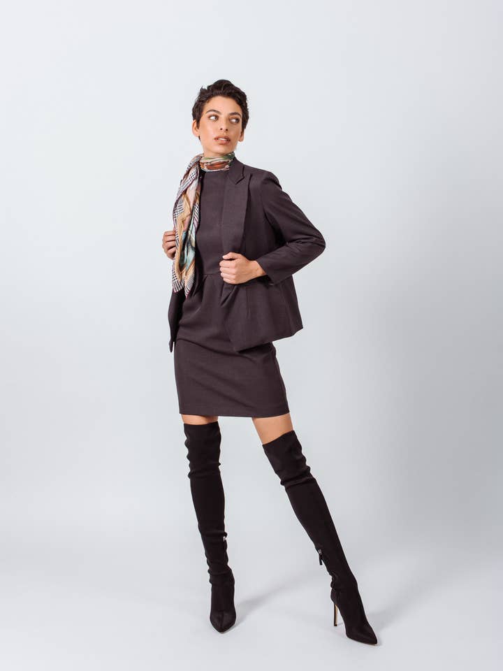 Luxe Charcoal Wool Blazer B008-Charcol-4 for wholesale by Le Réussi®