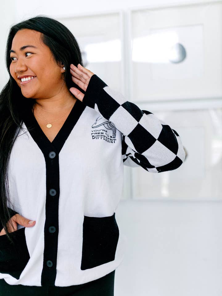 Taby Originals - Vendita all'ingrosso Cardigan - Donna - TABY ORIGINAL: Cardigan Free To Be Different (XS-5X) ***8