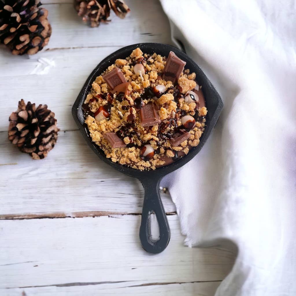 Wicks and Gifts - Wholesale Novelty Candle - 8 oz S'more Iron Skillet Candle3