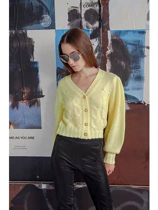 Hope Horizon LLC - Wholesale Cardigan - Women's - Yellow Button-Front Chunky Cardigan3