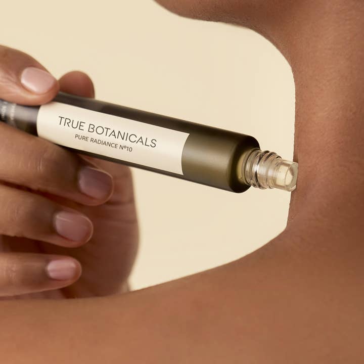 True Botanicals - Wholesale Bath/Body Oil - Pure Radiance N°10 Clean Fragrance Roller3