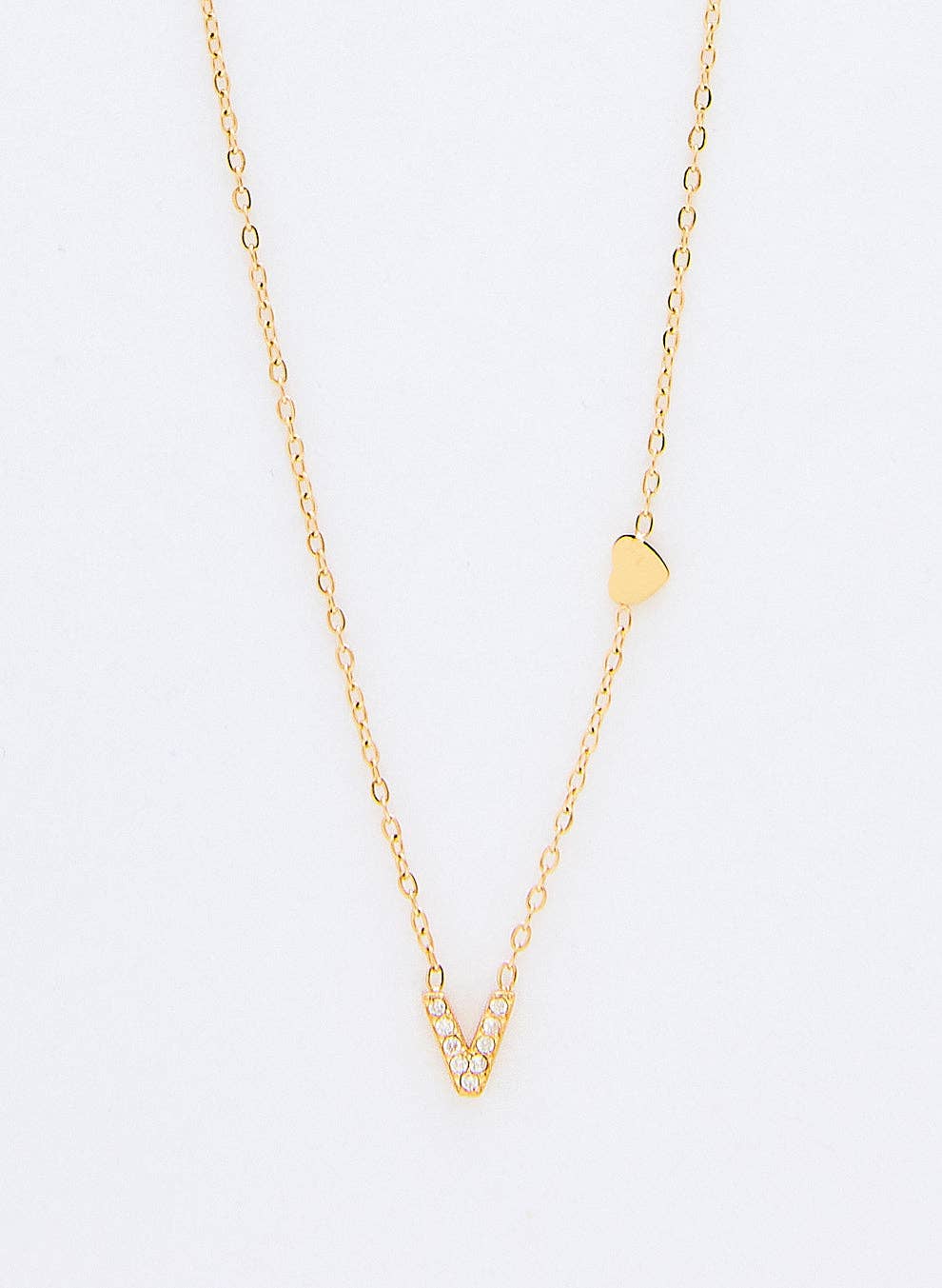 Cassette Barcelona - Vente Colliers à pendentif - Collier Initial avec Détail Cœur & Pierres de Zirconium21