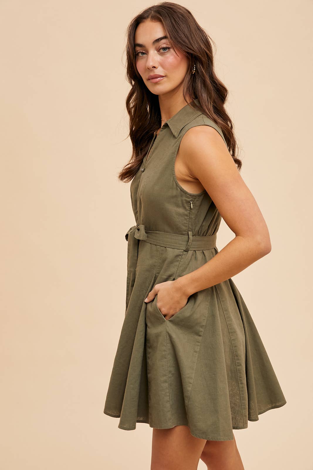 In Loom - Wholesale Dress - Women's - SLEEVELESS LAPEL MINI DRESS7