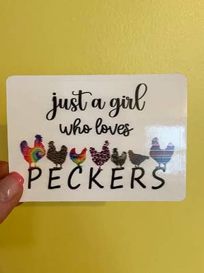 Adhesivo Tie Dye Just A Girl Who Loves Peckers Chickens para venta al por mayor de MK Designs