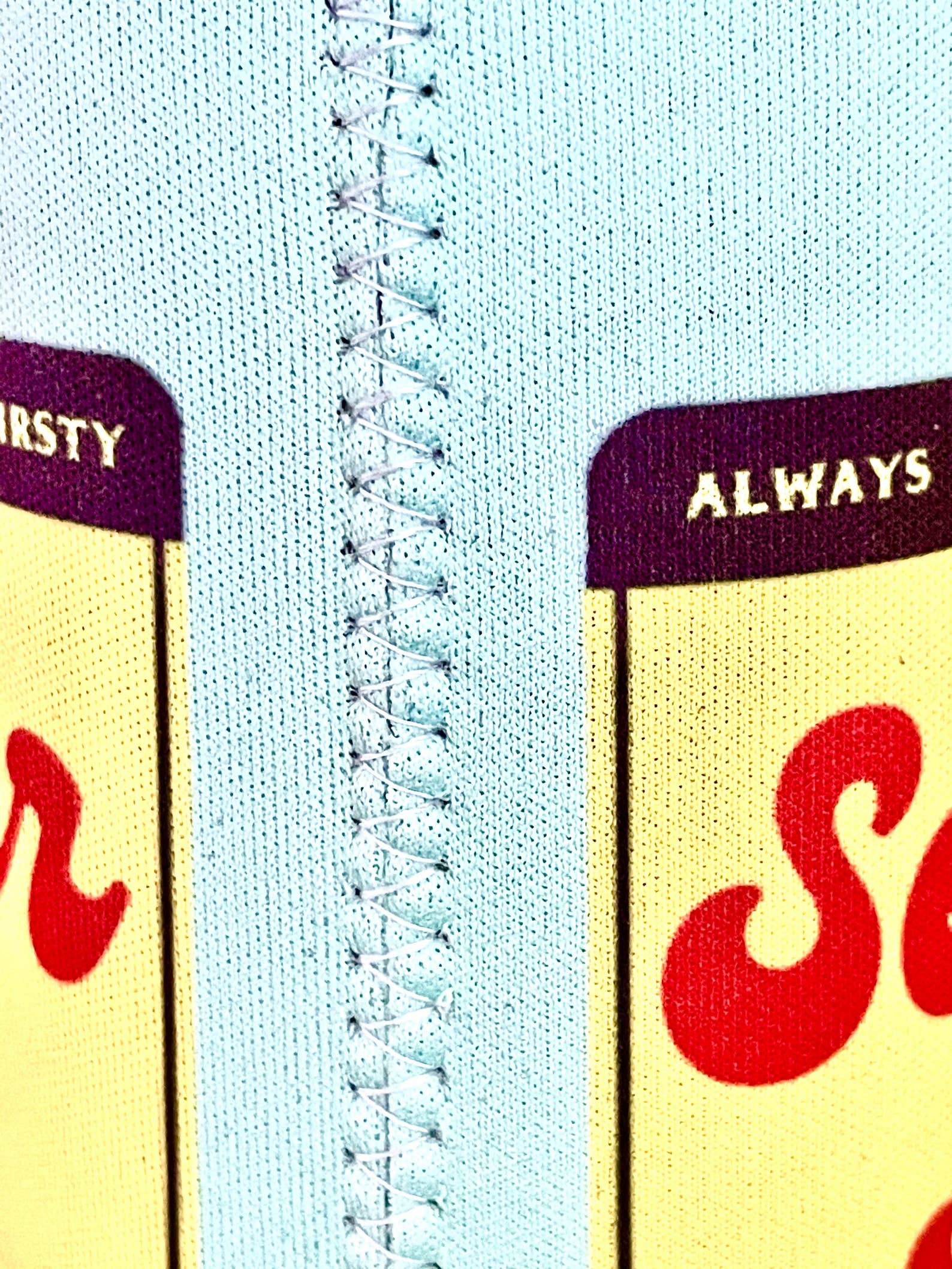 Full Send Studio - Vente Housses de boisson - Glacière Seltzer Slut Slim Can | Topo Chico Inspired Can Cozie pour canettes maigres de 12 oz | Ajustement parfait pour les seltzers durs3