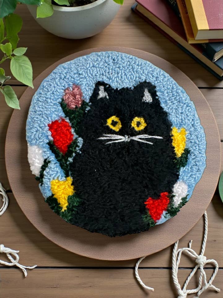 Kit de sous-verres en punch needle Maud Lewis (ensemble de 4) ou à l'unité pour la vente par Genius Premium Craft