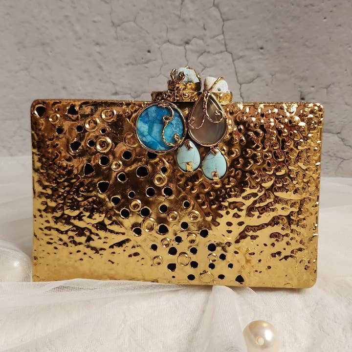 CRYSTAL CLUTCH for wholesale by Clutch It Handbags