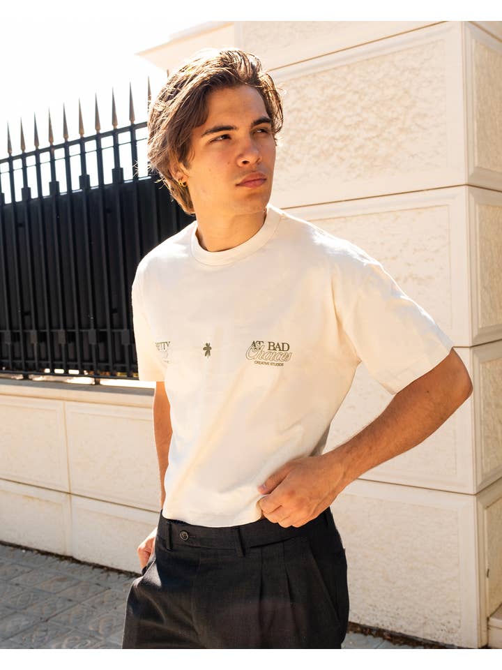 BMCollective - Venta al por mayor Camiseta serigrafiada - Mujer - Camiseta corta crema « Pretty Good at Bad Choices »4