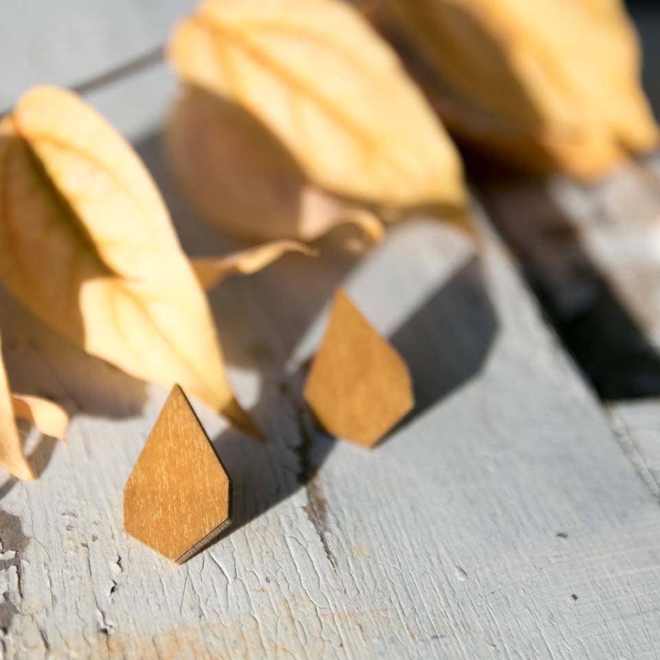 Valona - Wholesale Dangle Earrings - Pilke drop earrings5