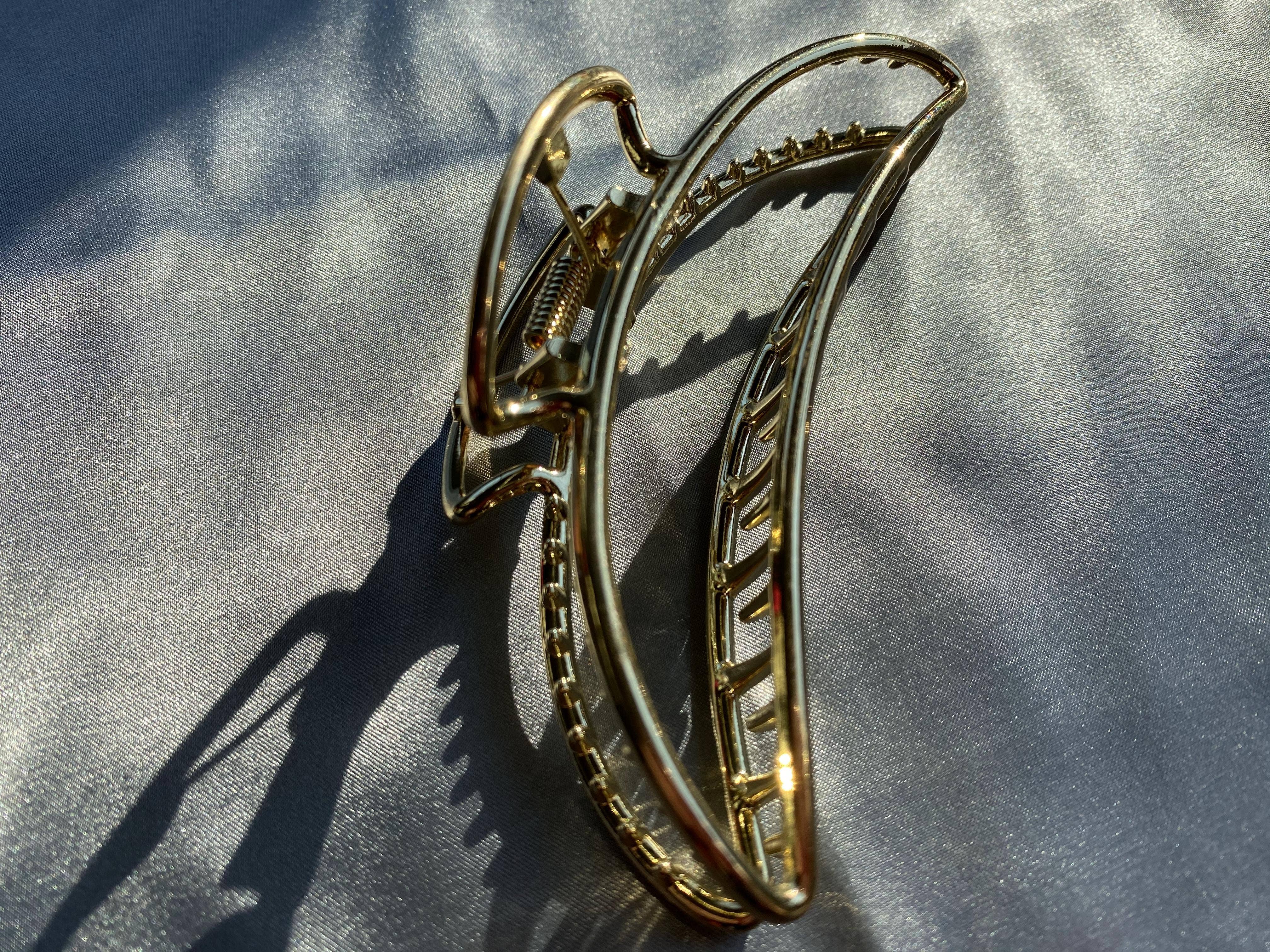 LadyJuneAccessories - Wholesale Hair Clip - Women's - Large Hollow Twisted Hair Claw Clip, Thick Hair3