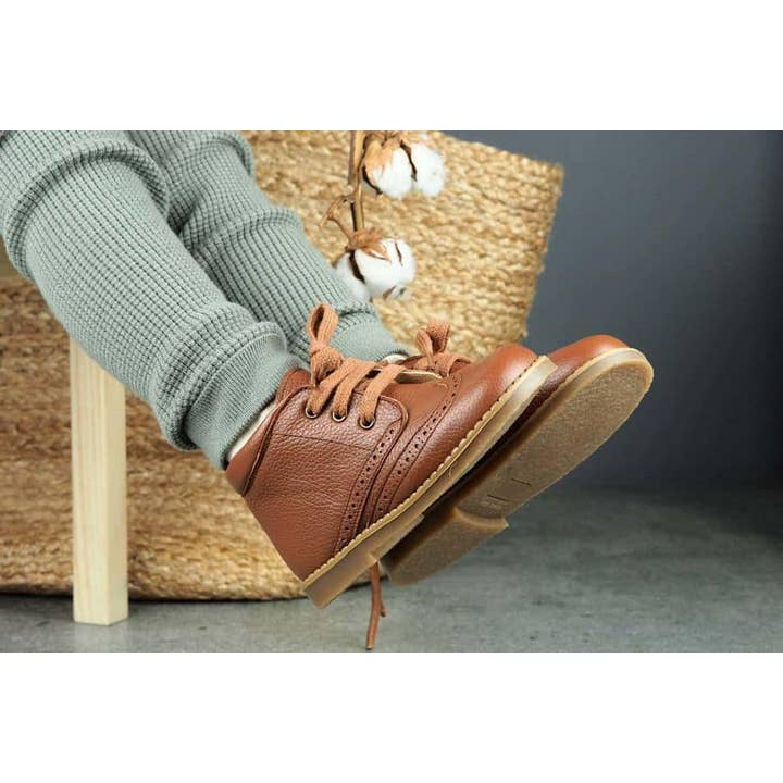 Brown leather children's boots for wholesale by Myspanishsoul